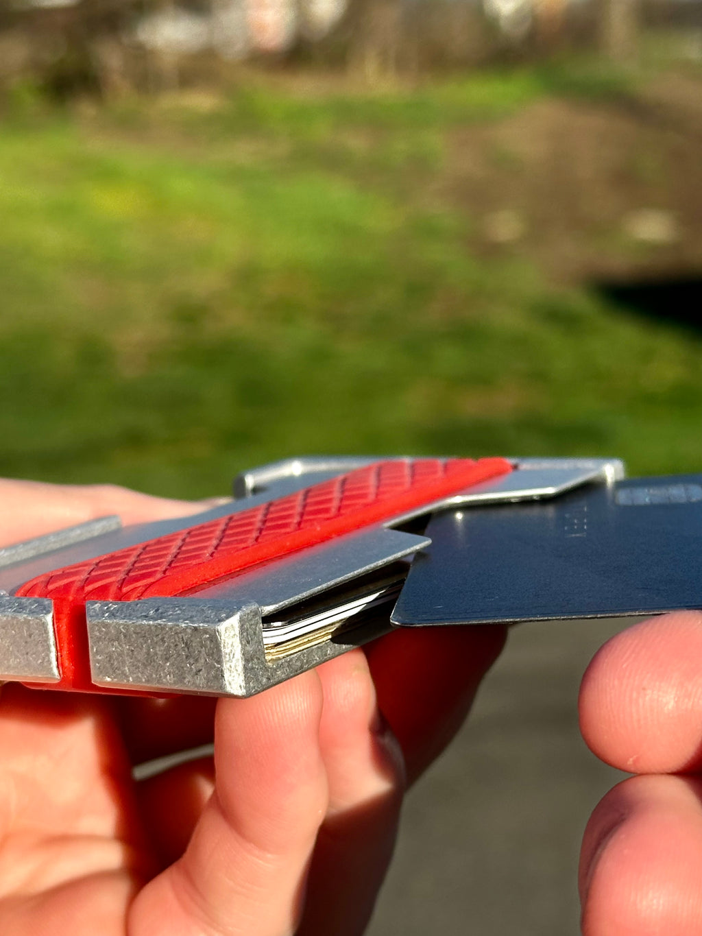 Minimal Card Wallet – Compact Carry, RFID Protection
