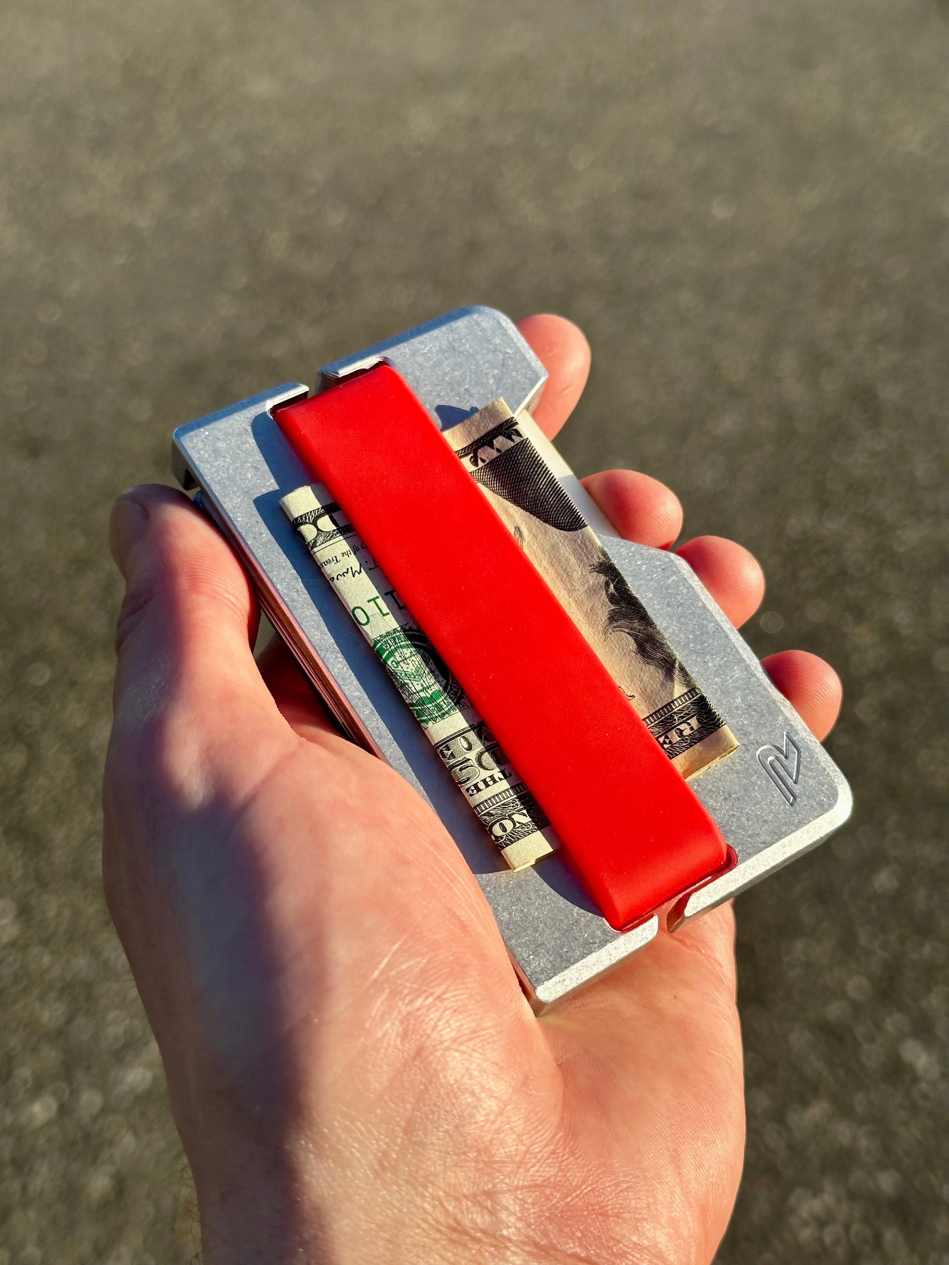 Minimal Card Wallet – Compact Carry, RFID Protection